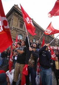 30 novembre a Roma davanti al Senato (P.Navona - Corsia Agonale) ore 17 manifestazione contro il finanziamento ulteriore alle scuole private e la cancellazione dei fondi per i libri di testo gratuiti alle elementari