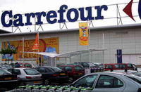 Fermiamo la prepotenza della Carrefour