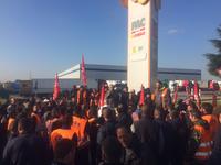 Secondo giorno di sciopero dei lavoratori della cooperativa 2ERRE 